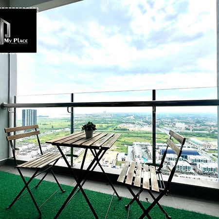 Atlantisresidence By Myplace Malacca Esterno foto
