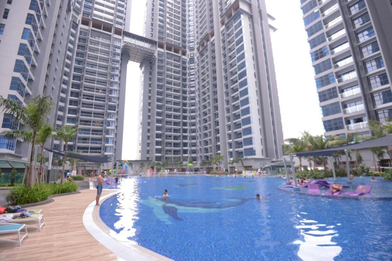Atlantisresidence By Myplace Malacca Esterno foto